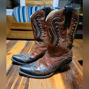 Ladies coral snip toe boots